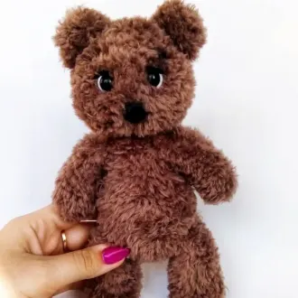 Мишка плюшевый