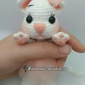 Маленькая кошечка