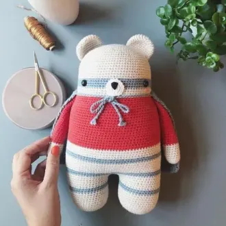 Мишка супер герой