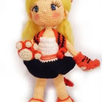 Кукла в костюме тигрёнка