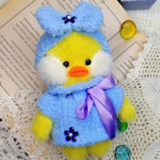 Уточка в плащике