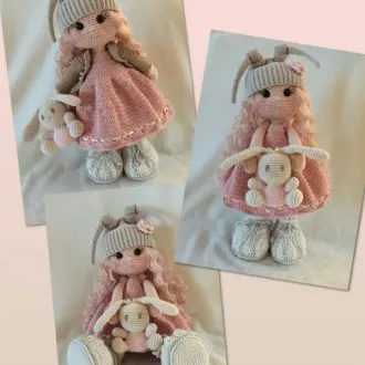 Кукла в красивом платье