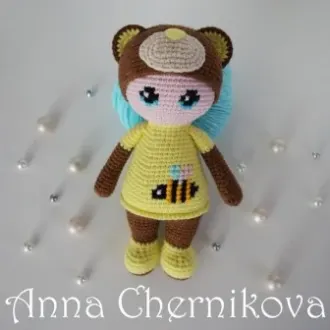 Маленькая куколка