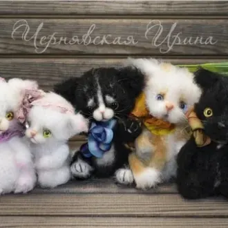 Милые вязаные котятки