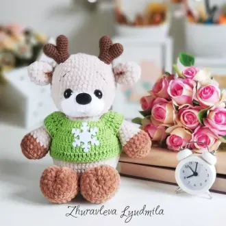 Новогодний оленёнок