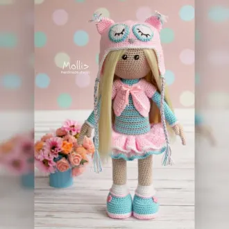 Куколка в шапочке совы