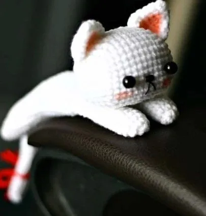 ПАДАЮЩИЙ КОТИК